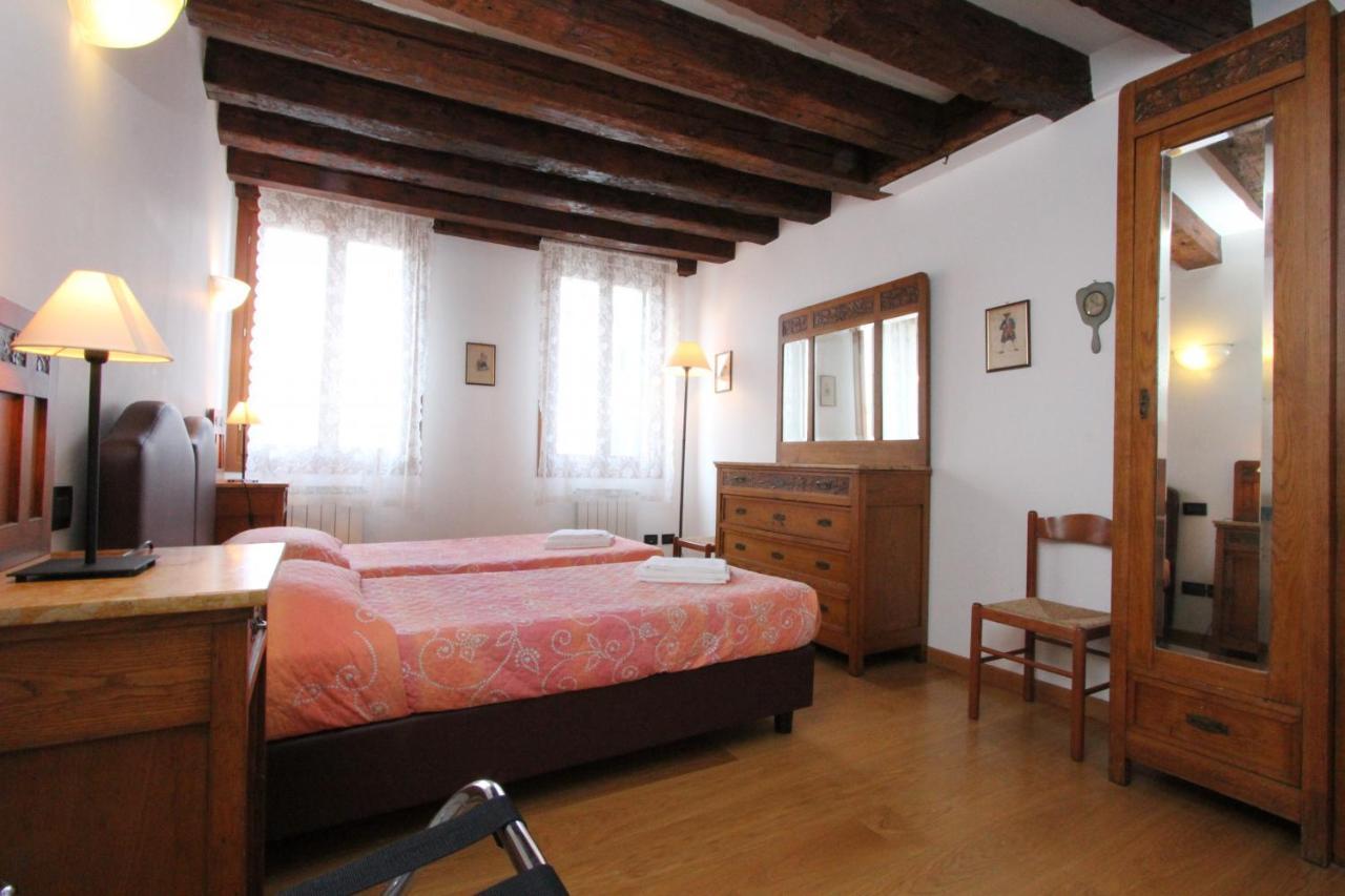 Residence Dei Mori Βενετία Εξωτερικό φωτογραφία